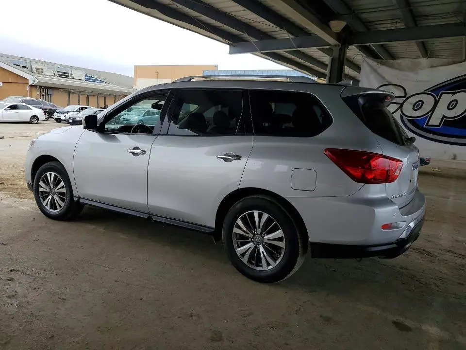 2020 NISSAN PATHFINDER SL  