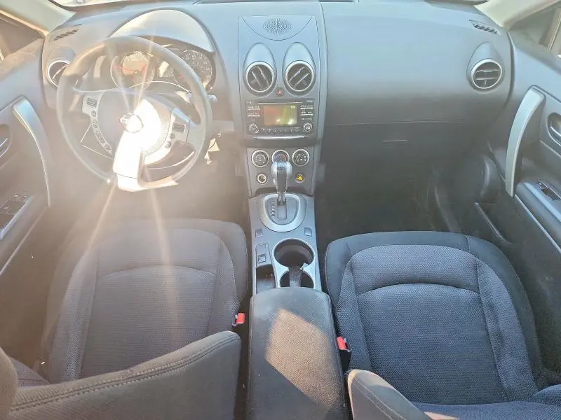 2013 NISSAN ROGUE S  
