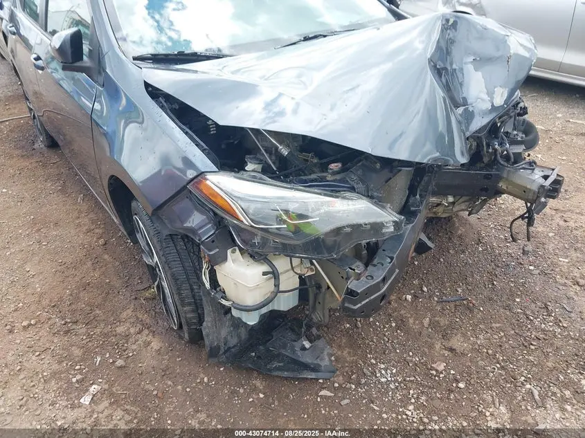 2018 TOYOTA COROLLA SE