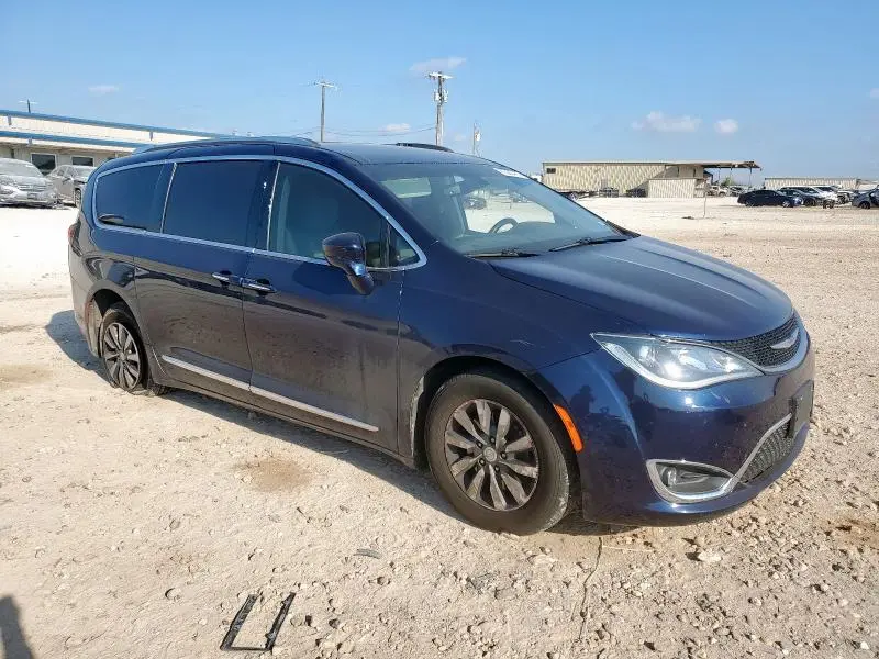 2020 CHRYSLER PACIFICA TOURING L PLUS  