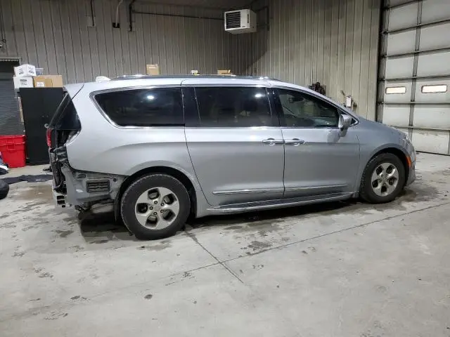 2017 CHRYSLER PACIFICA TOURING L PLUS  