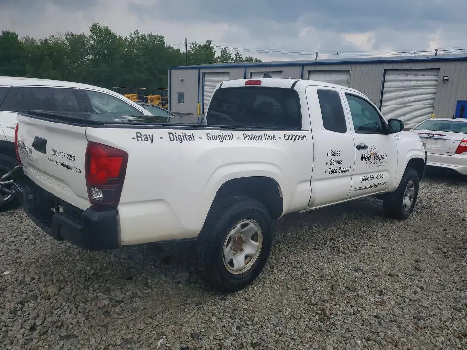 2019 TOYOTA TACOMA SR  