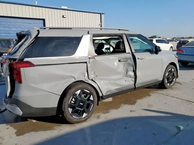 2025 KIA CARNIVAL EX  