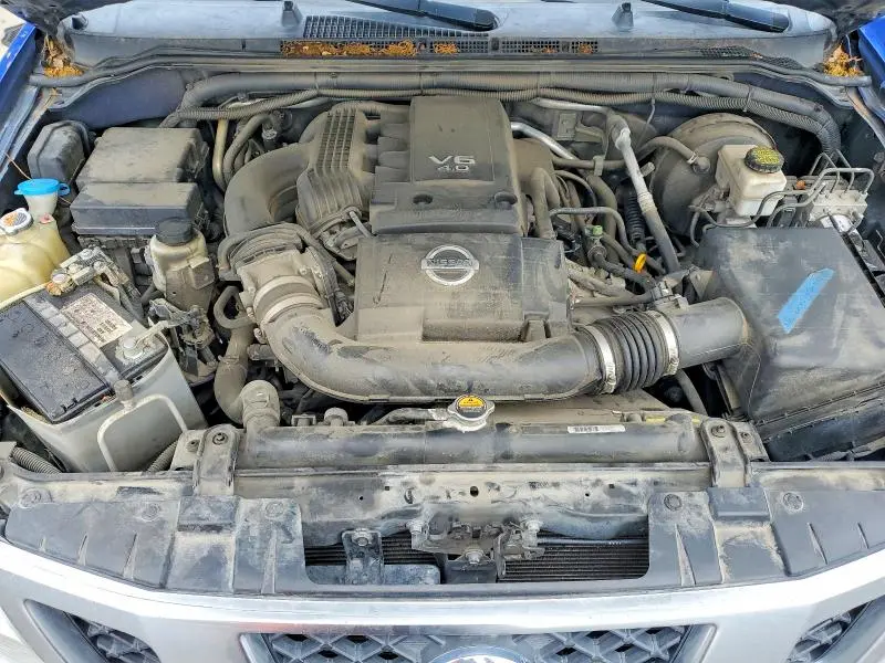 2013 NISSAN FRONTIER S  