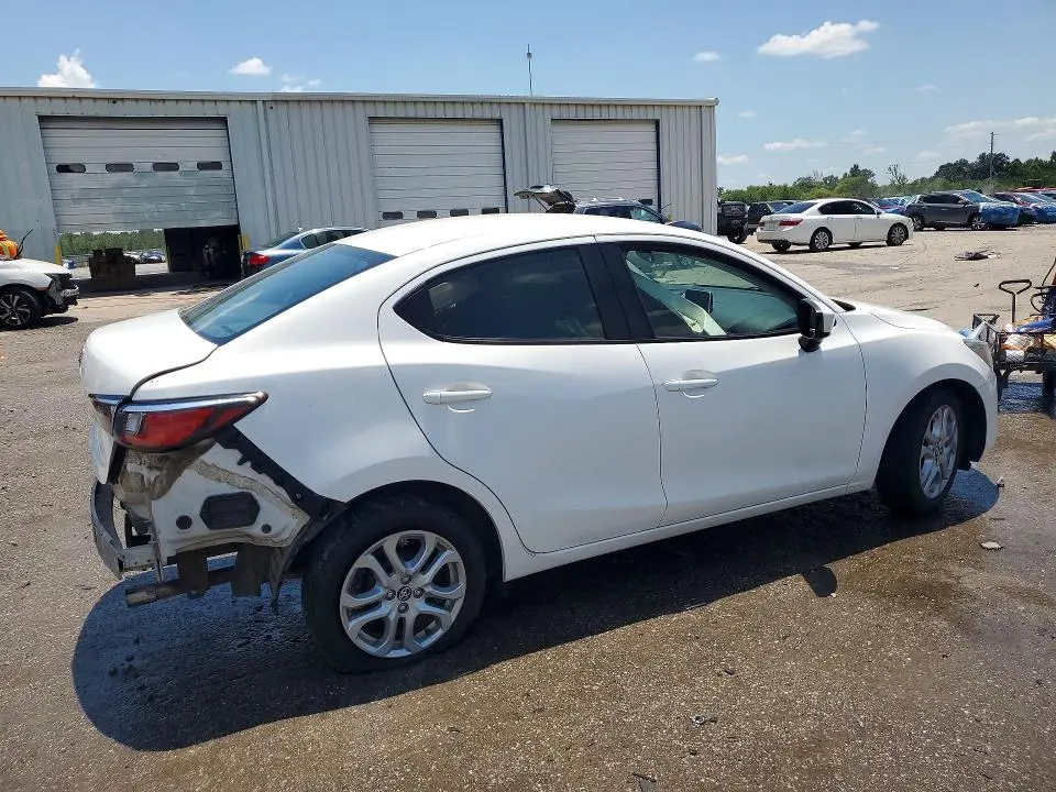 2017 TOYOTA YARIS IA BASE  