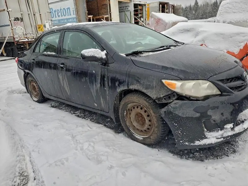 2013 TOYOTA COROLLA BASE  