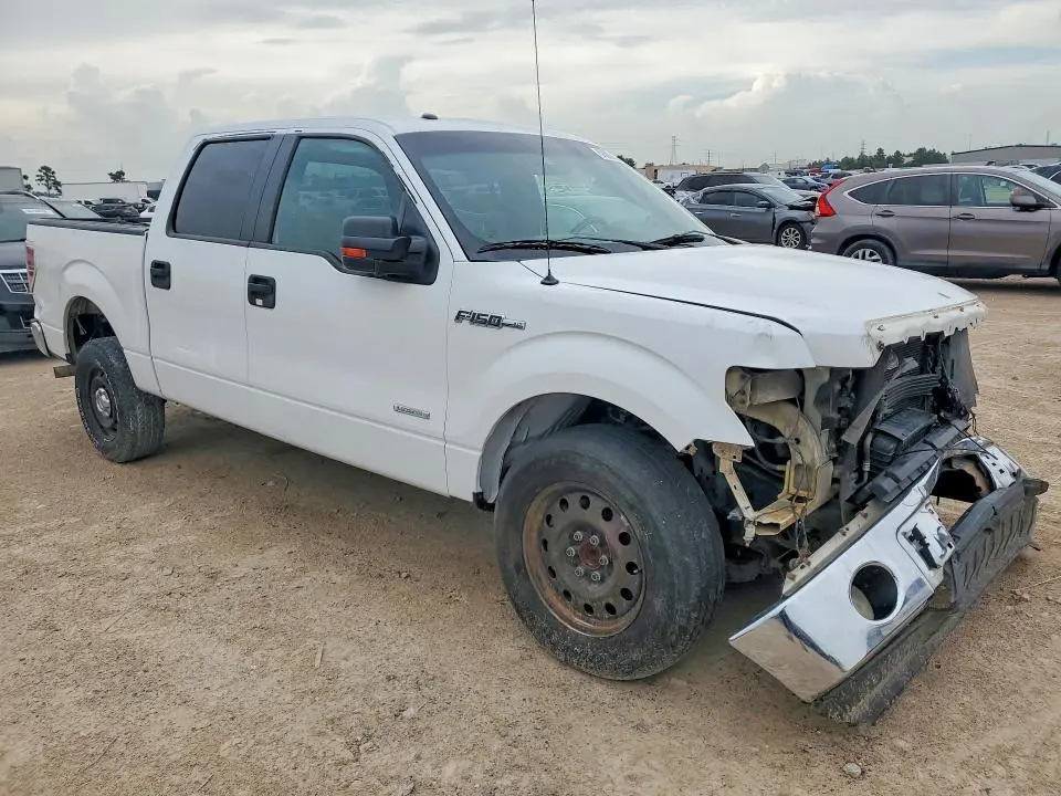 2011 FORD F150   