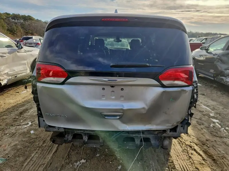 2017 CHRYSLER PACIFICA TOURING L  