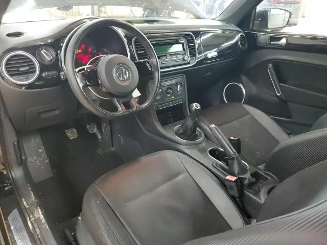 2012 VOLKSWAGEN BEETLE   