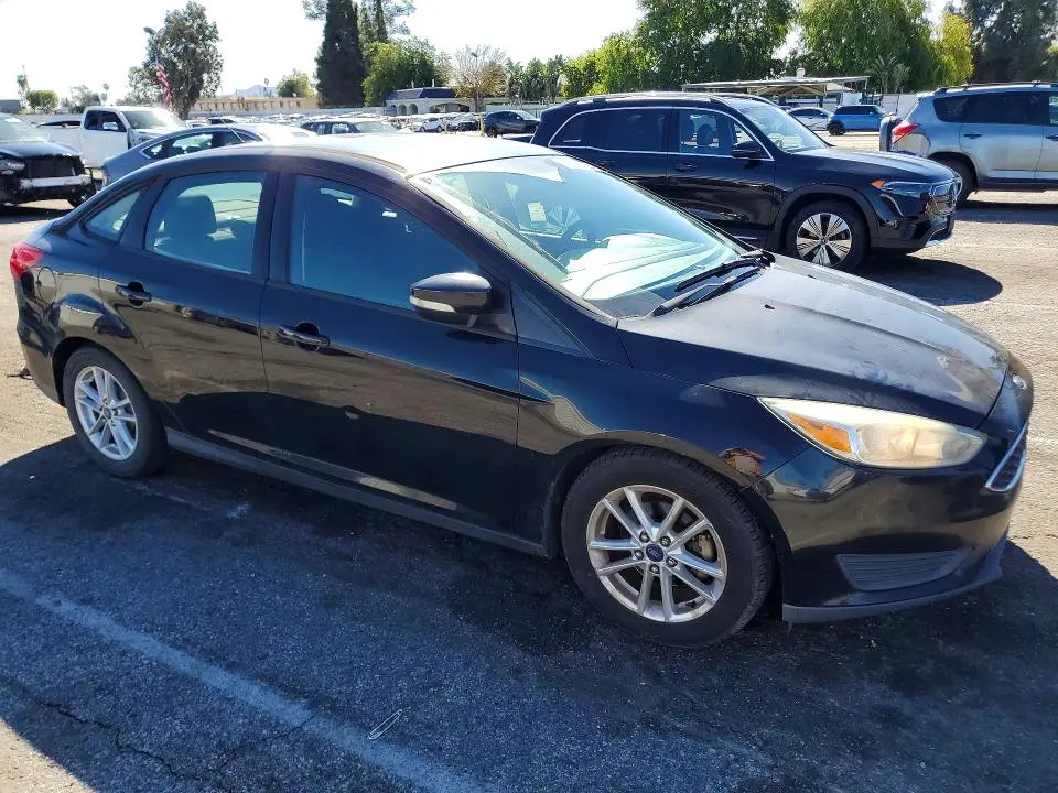 2016 FORD FOCUS SE  