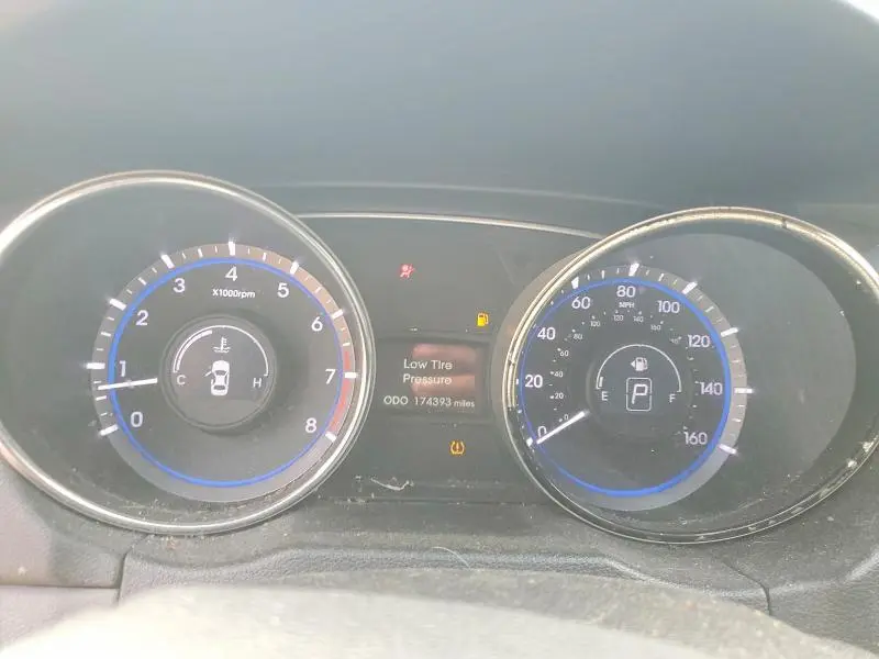 2013 HYUNDAI SONATA SE   