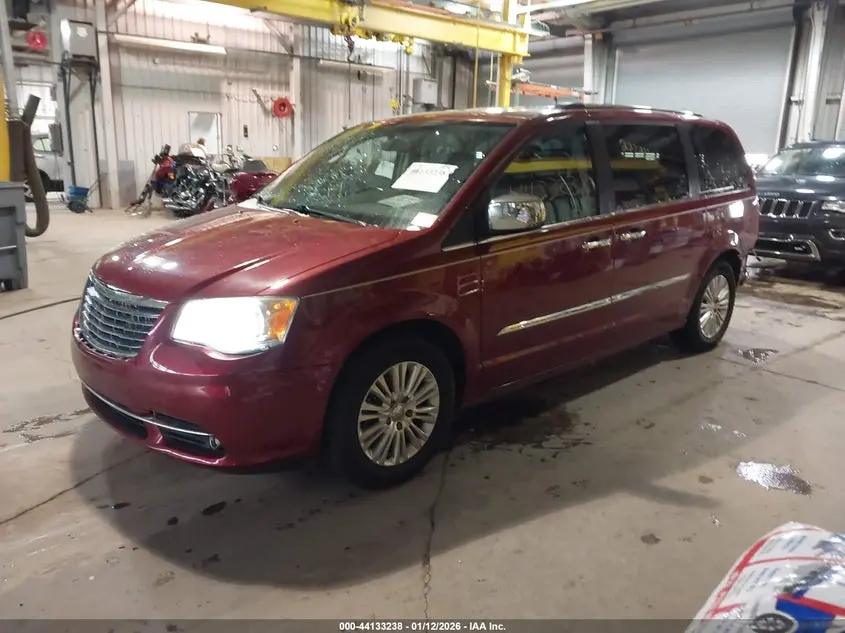 2012 CHRYSLER TOWN & COUNTRY LIMITED