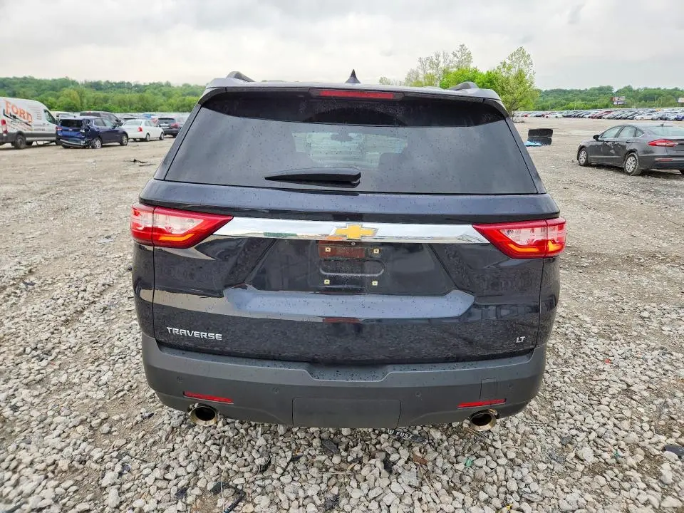 2020 CHEVROLET TRAVERSE LT  