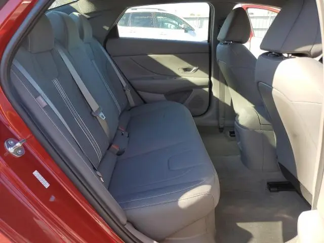 2024 HYUNDAI ELANTRA BLUE  