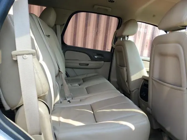 2011 CHEVROLET TAHOE K1500 LT  