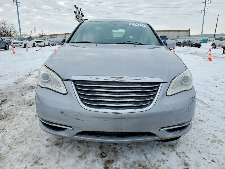 2014 CHRYSLER 200 LX  