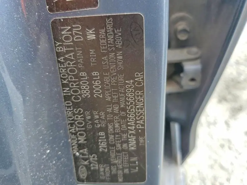 2016 KIA FORTE LX  