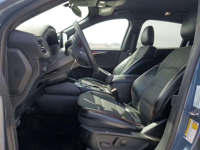 2023 FORD ESCAPE ST LINE SELECT  