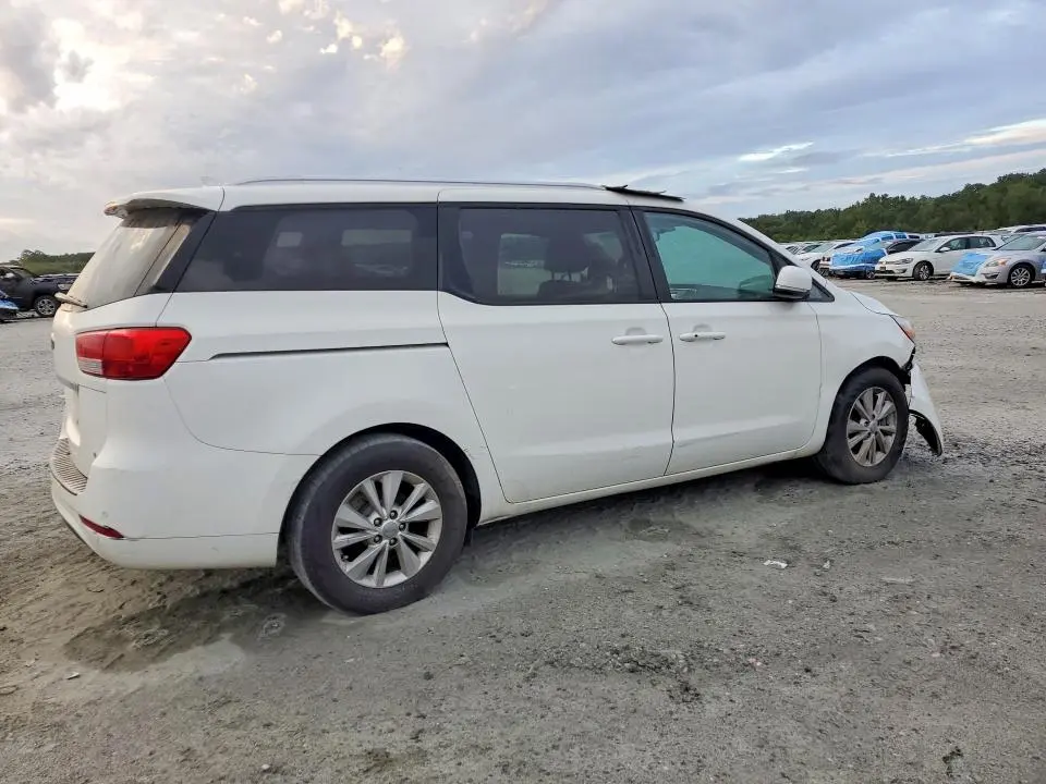 2017 KIA SEDONA LX  
