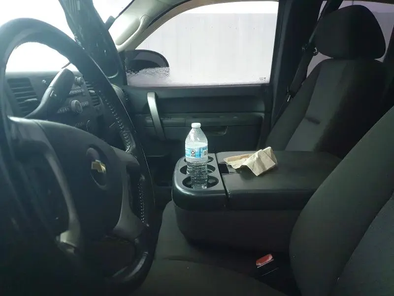 2011 CHEVROLET SILVERADO K1500 LT  