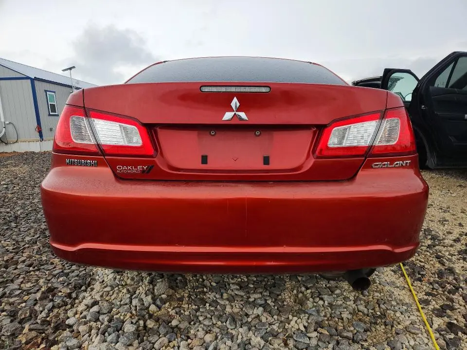2011 MITSUBISHI GALANT FE  
