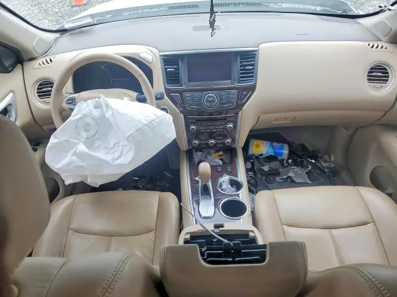 2015 NISSAN PATHFINDER SL  