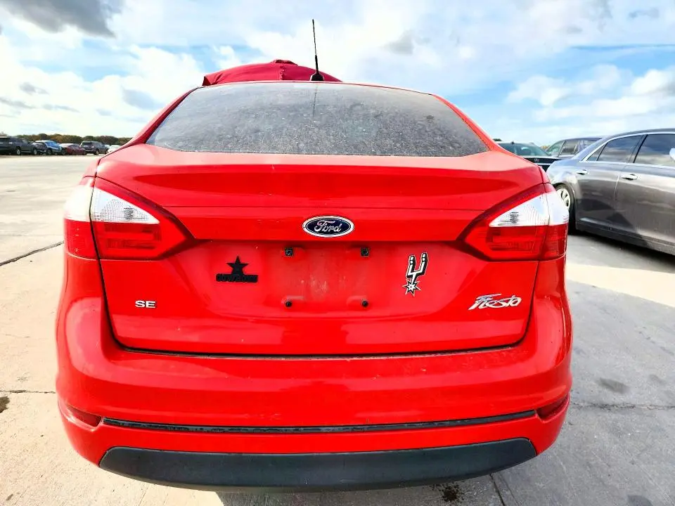 2014 FORD FIESTA SE  
