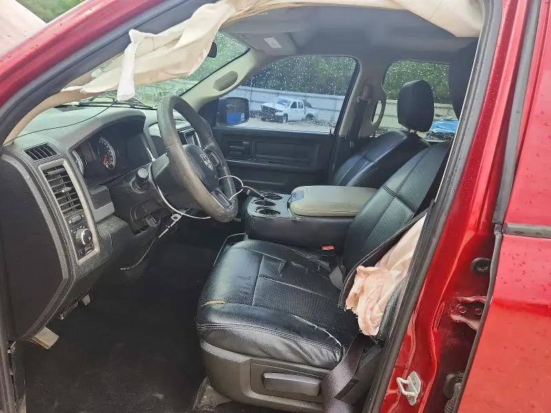 2015 RAM 1500 ST  