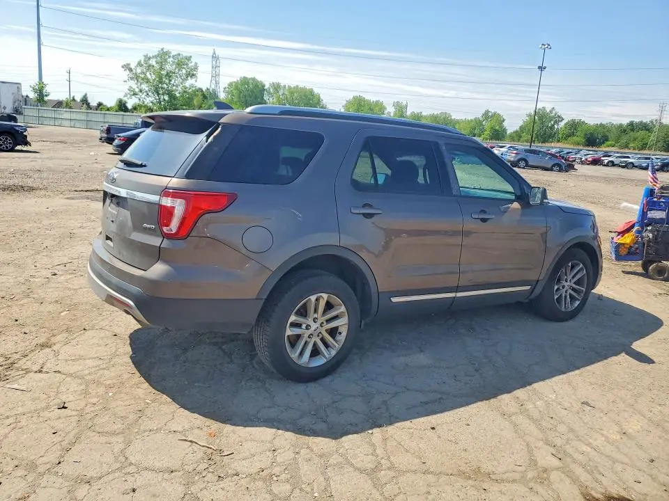 2016 FORD EXPLORER XLT  