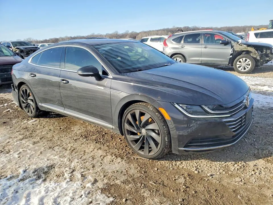 2019 VOLKSWAGEN ARTEON SE  