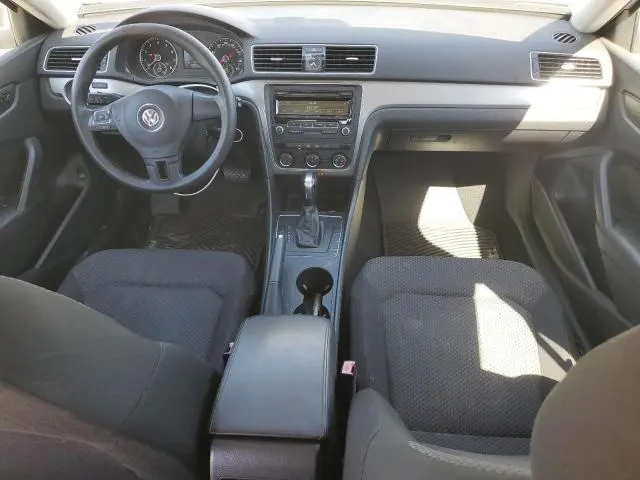 2014 VOLKSWAGEN PASSAT S  