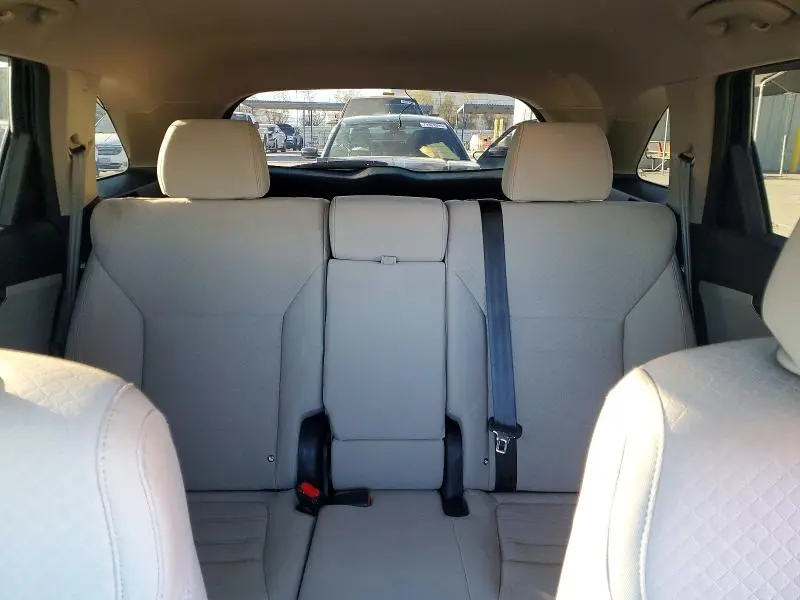2017 KIA SORENTO LX V6  