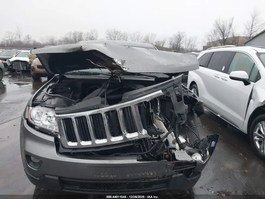 2013 JEEP GRAND CHEROKEE LAREDO