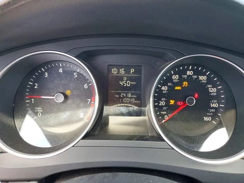 2015 VOLKSWAGEN JETTA SE  