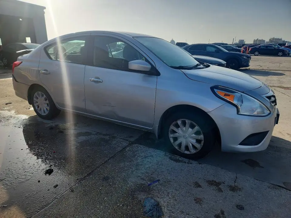 2017 NISSAN VERSA 1.6 SV  