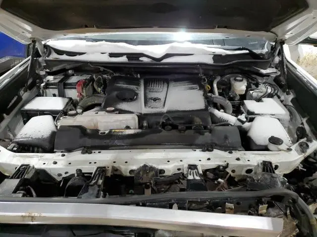 2024 TOYOTA TUNDRA CREWMAX LIMITED  