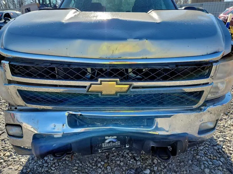 2011 CHEVROLET SILVERADO K2500 HEAVY DUTY LT  