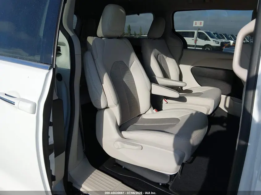 2019 CHRYSLER PACIFICA HYBRID TOURING PLUS
