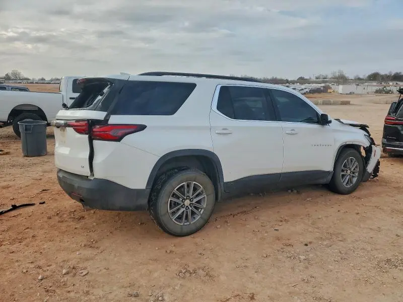 2023 CHEVROLET TRAVERSE LT  