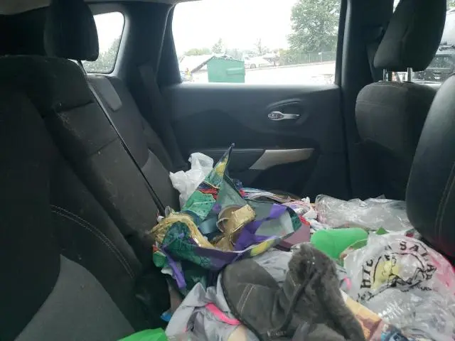 2017 JEEP CHEROKEE SPORT  