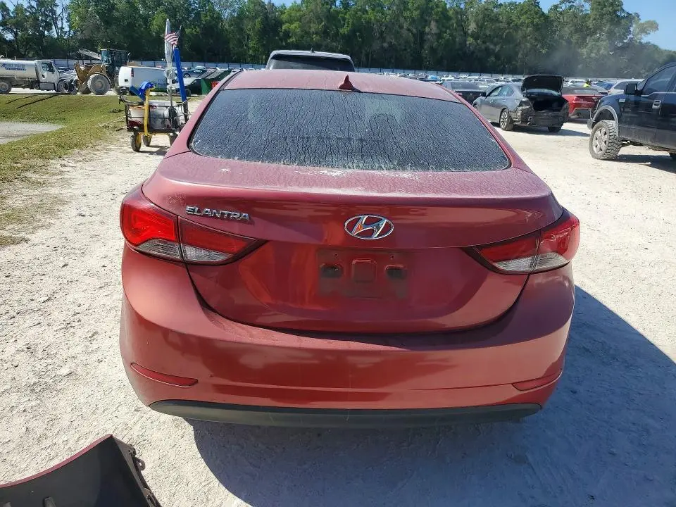 2016 HYUNDAI ELANTRA SE  
