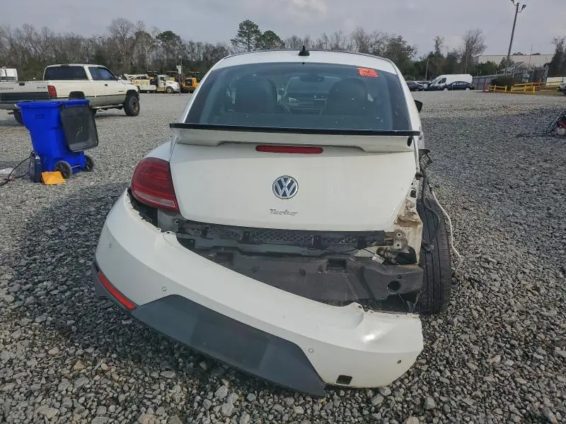 2018 VOLKSWAGEN BEETLE DUNE  