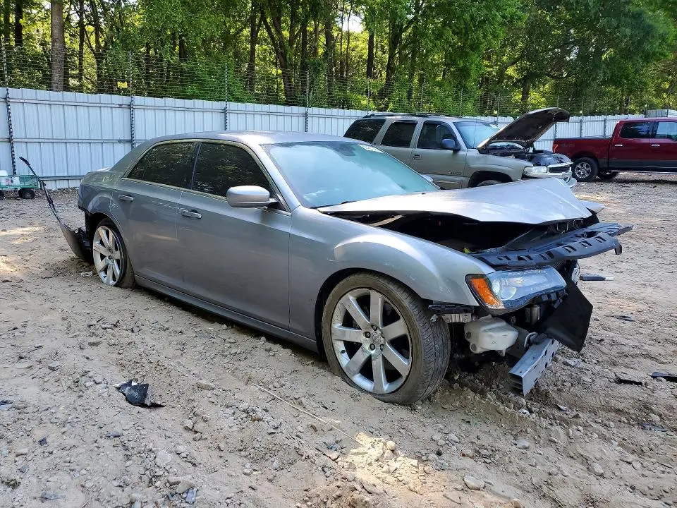 2013 CHRYSLER 300 SRT-8  
