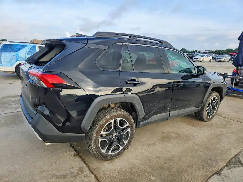 2020 TOYOTA RAV4 ADVENTURE  