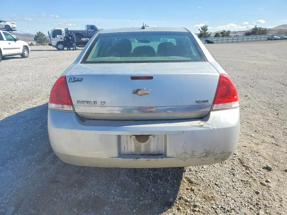 2011 CHEVROLET IMPALA LT  