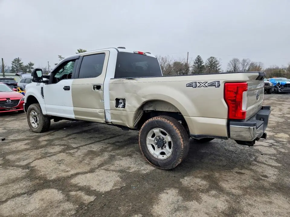 2021 FORD F250 XLT SD 4WD 6.2L V8 CREW CAB