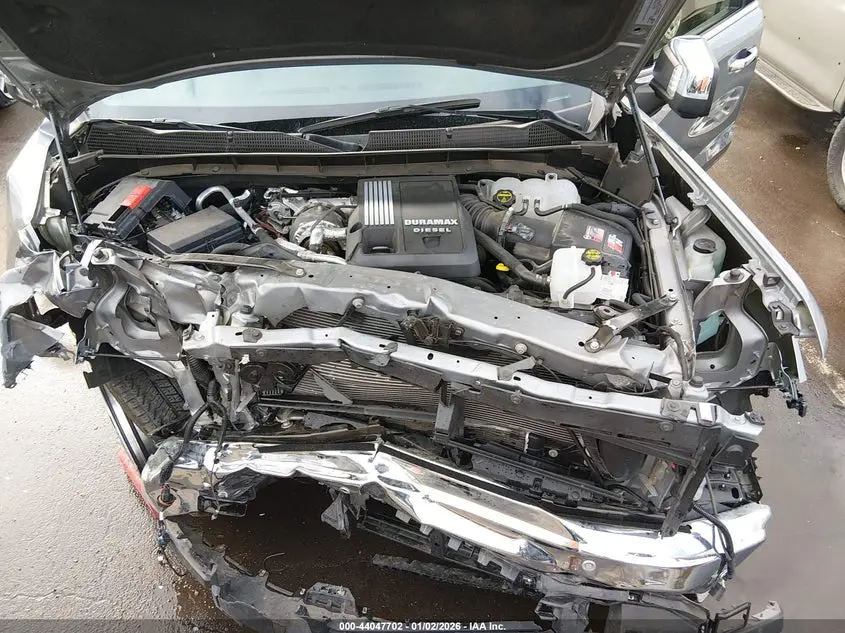 2025 GMC SIERRA 1500 4WD  SHORT BOX SLT