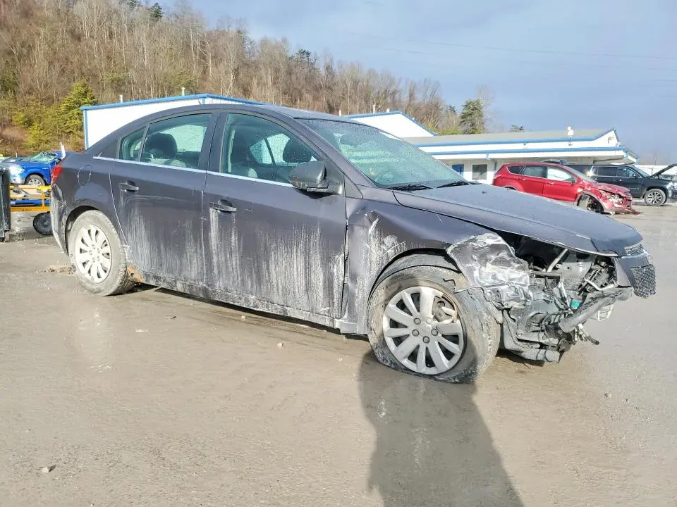 2011 CHEVROLET CRUZE LS  