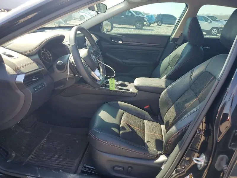 2021 NISSAN ALTIMA SR  