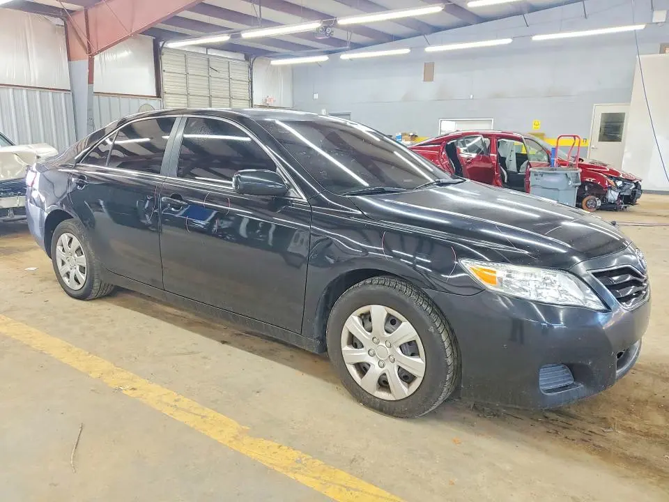 2010 TOYOTA CAMRY LE  